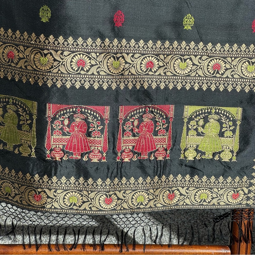 VTG Indian Banarasi Brocade Shawl Table Runner Wall Hanging Black Gold Ethnic - Picture 2 of 7